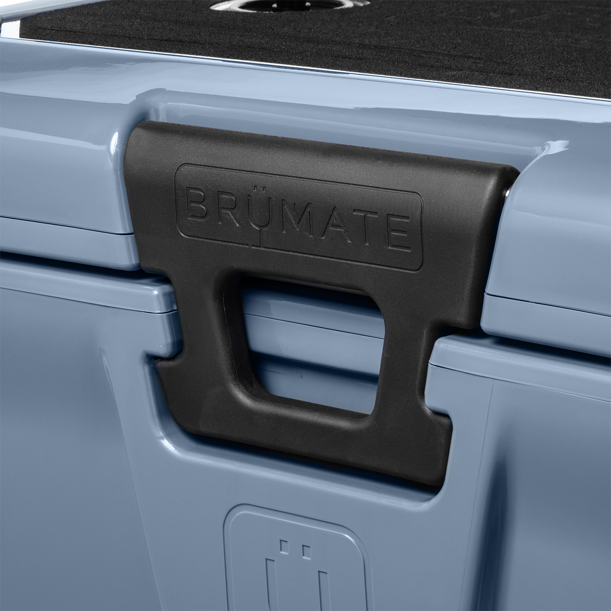 brutank-20qt-k7 BruTank-20-Denim-Latch.png