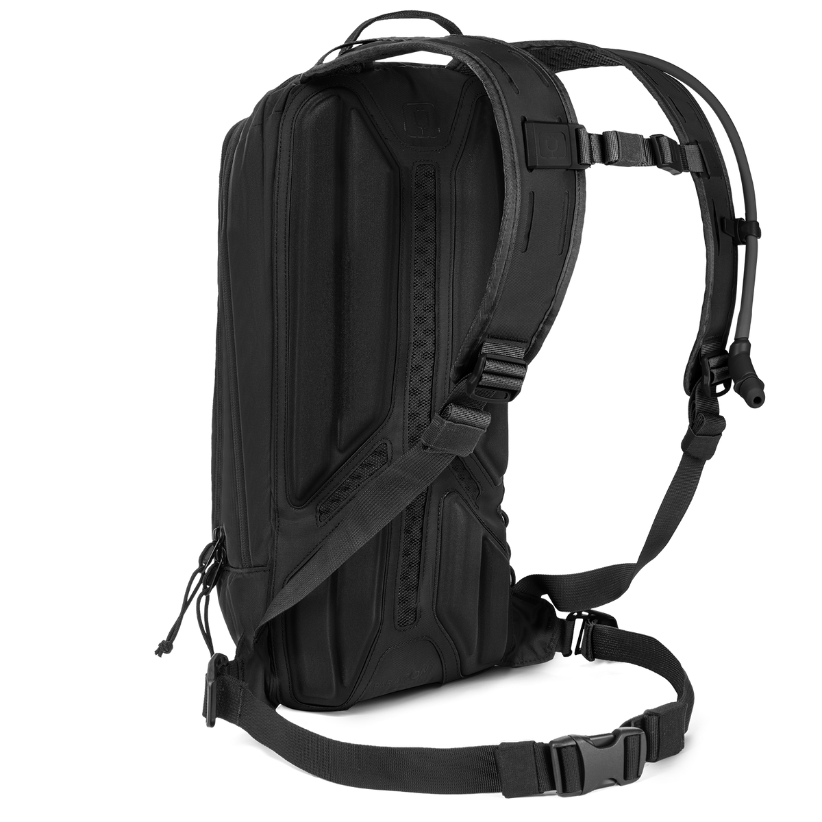 paragon-hydration-pack-m6 Paragon_Black_Quarter.png